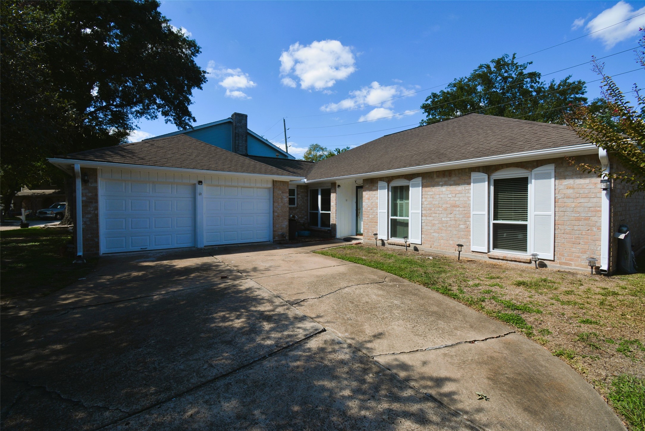 13826 Burgoyne Road Houston TX 77077