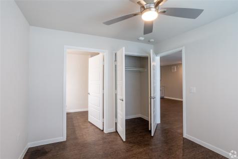 3300 Oak Creek Drive Austin TX 78727