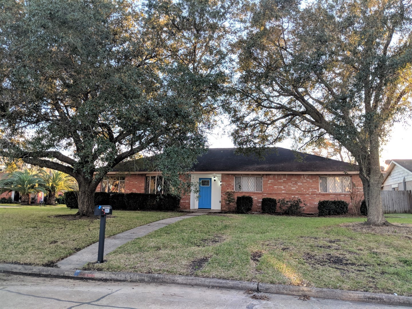 16942 Worden Lane Friendswood TX 77546