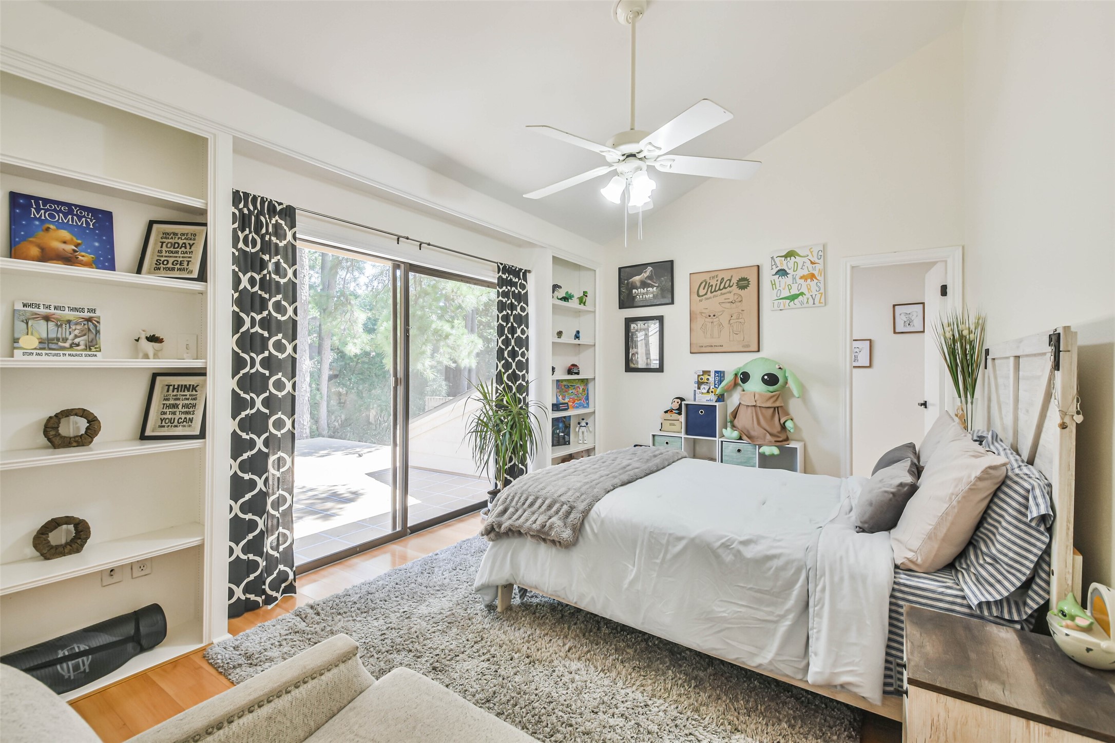 201 Vanderpool Lane 75 Houston TX 77024