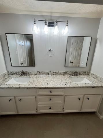 6218 Woodland Forest Drive Houston TX 77088