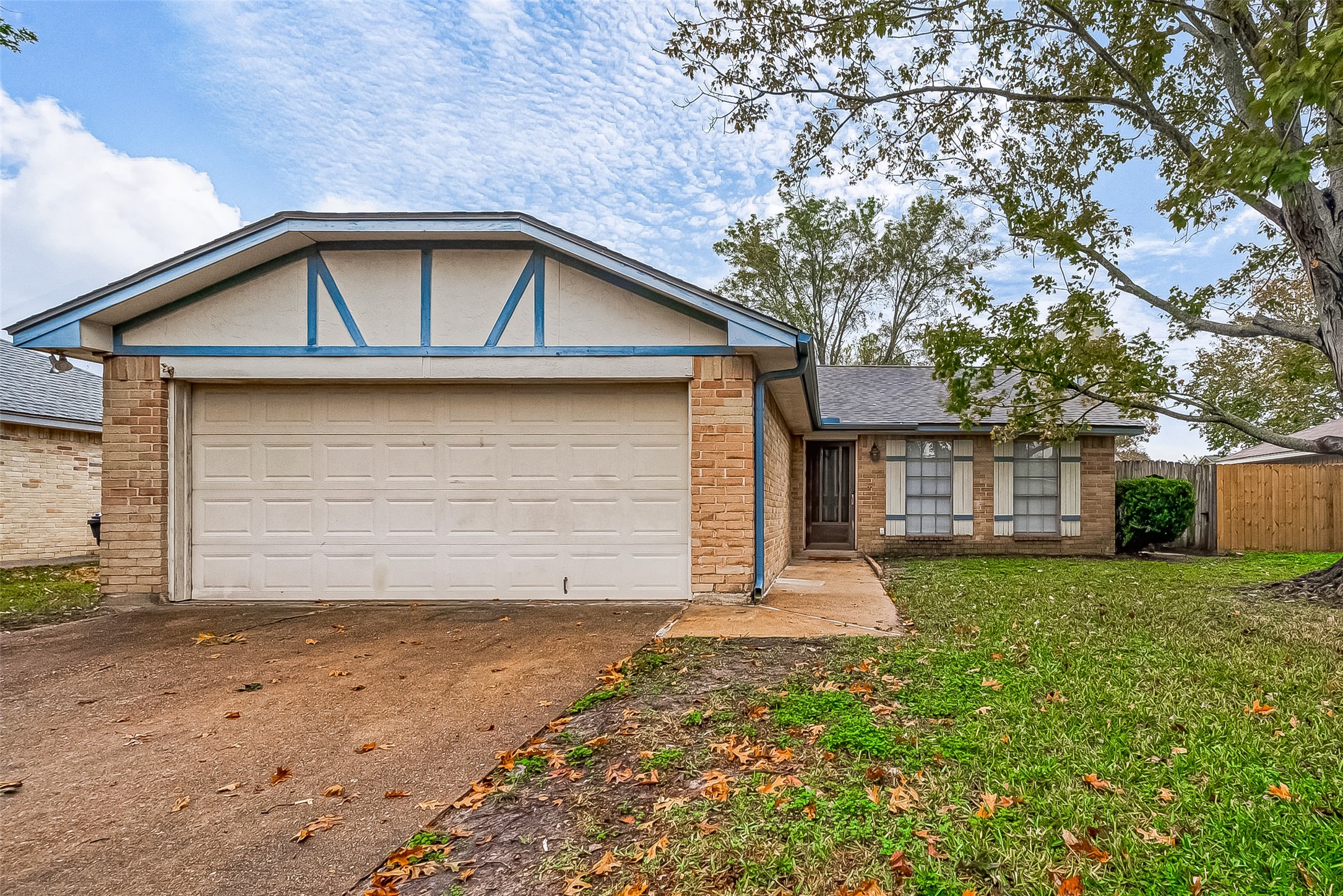 10051 Spotted Horse Drive Houston TX 77064
