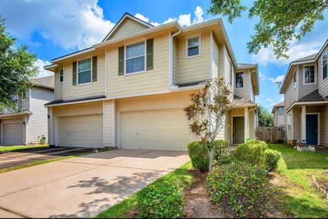 12415 Salama Falls Houston TX 77089