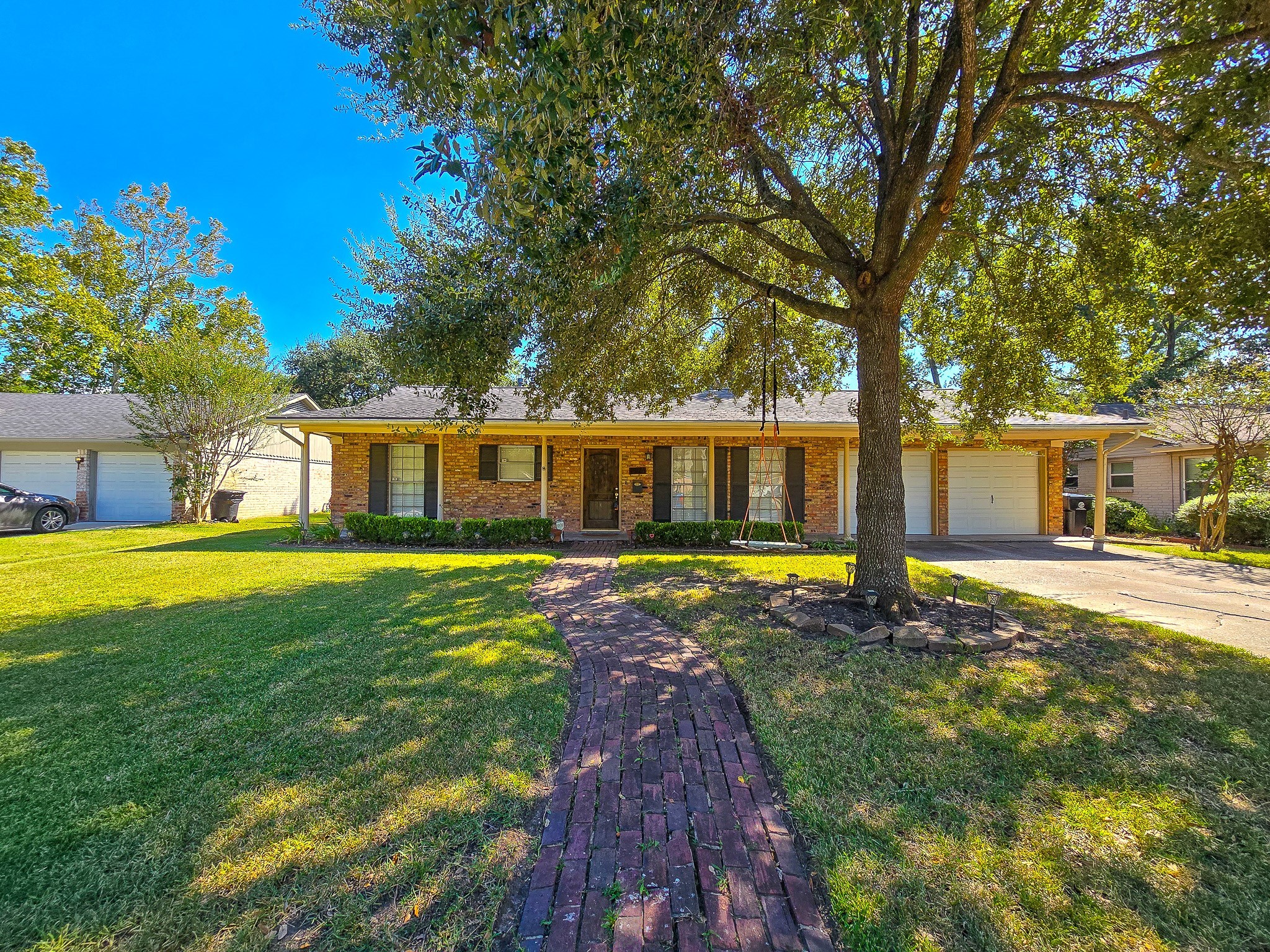 9507 Meadowbriar Lane Houston TX 77063