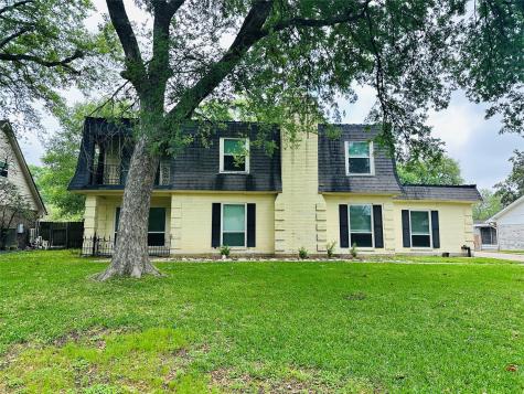 1902 Claiborne Drive League City TX 77573