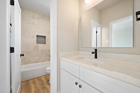 5831 Francis Oak Place Houston TX 77091