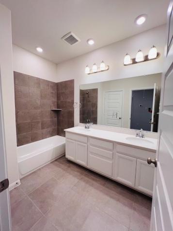 1517 Parkland Oak Drive Houston TX 77084