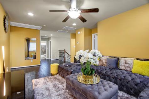 1242 S Maple Drive Katy TX 77493
