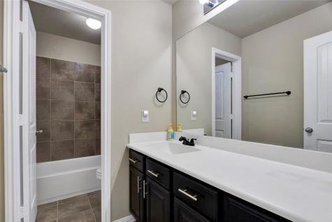 1242 S Maple Drive Katy TX 77493