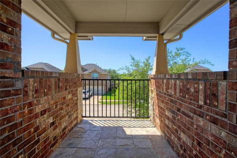 1242 S Maple Drive Katy TX 77493