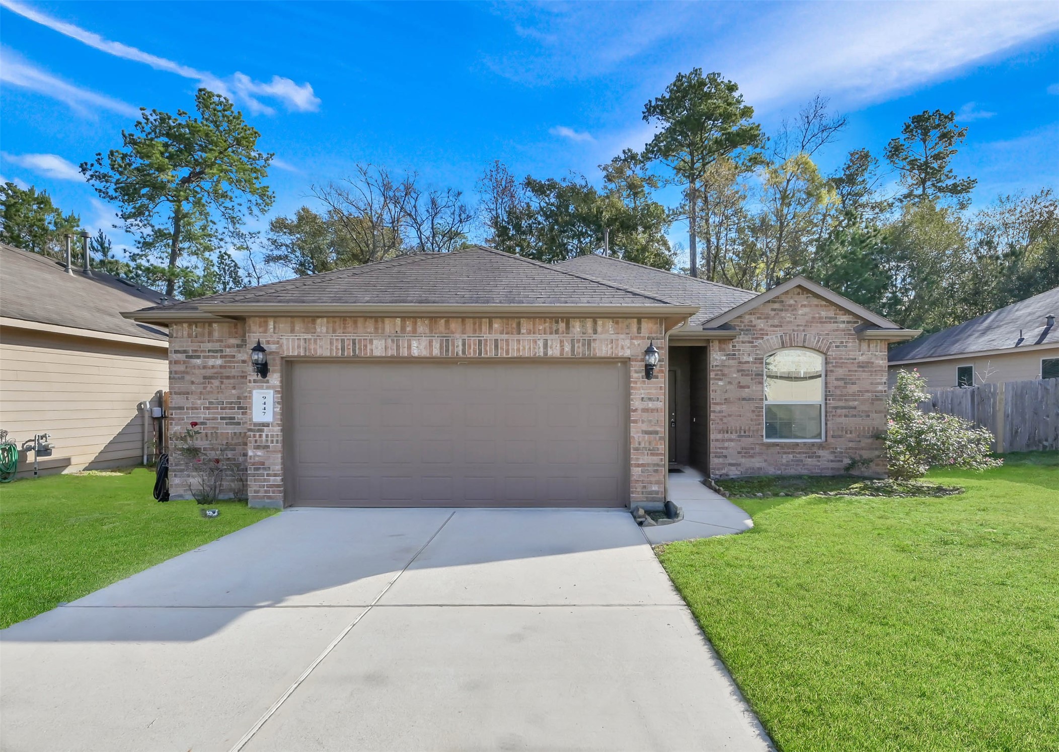 9447 E Woodmark Conroe TX 77304