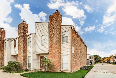 3901 Woodchase Drive 36 Houston TX 77042