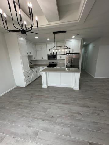 1409 S Xanthia Street Alton TX 78573