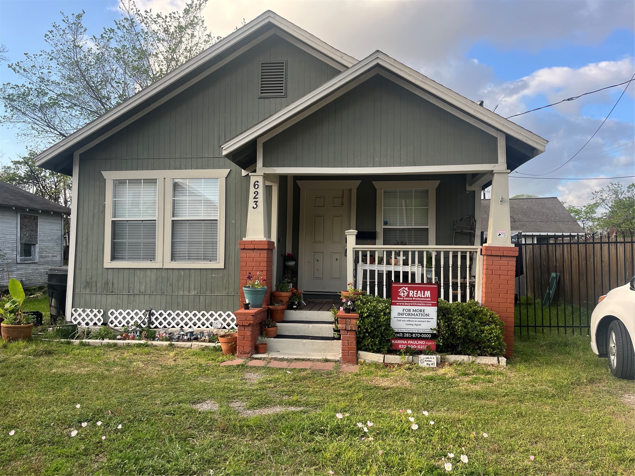 623 E 28th Street Houston TX 77008