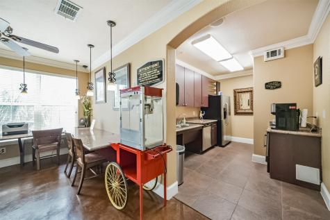 1711 Old Spanish Trail 257 Houston TX 77054