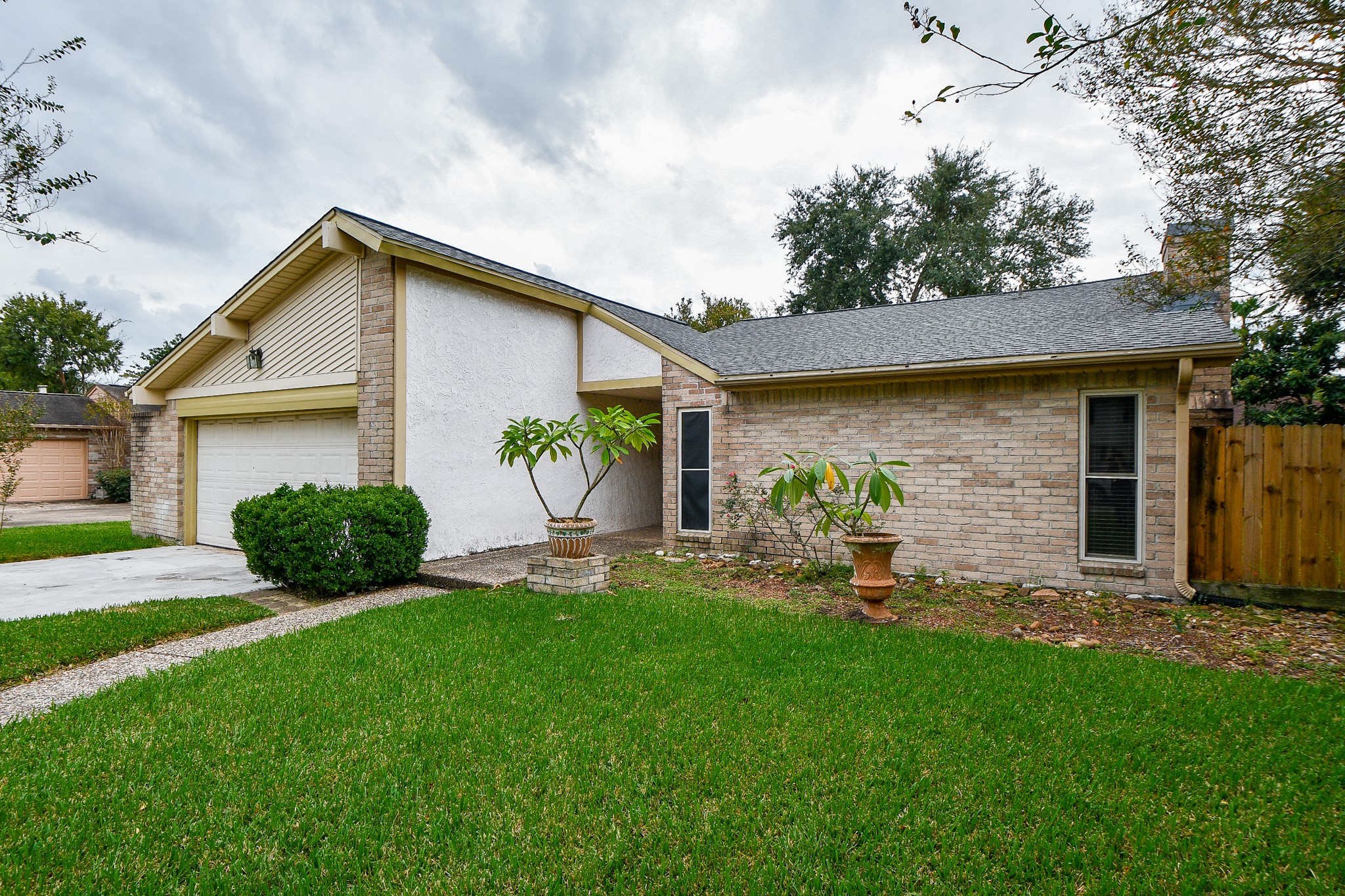 14107 Overbrook Lane Houston TX 77077