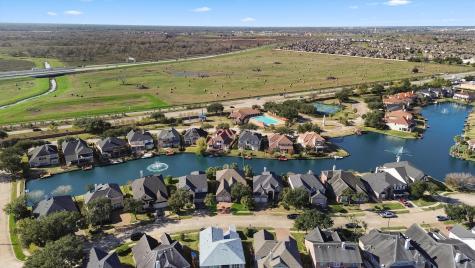 14326 Tasmania Court Sugar Land TX 77498