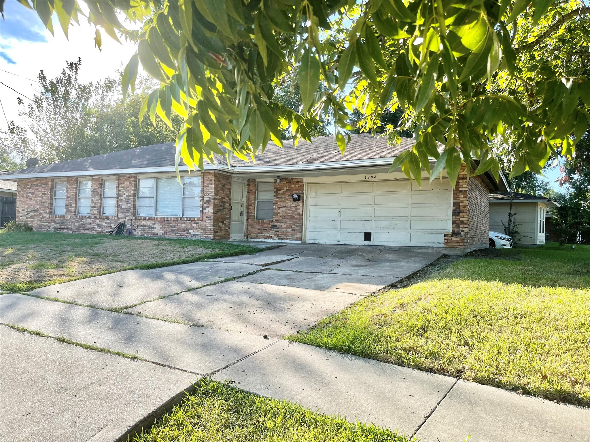 1804 Linda Lane Pasadena TX 77502