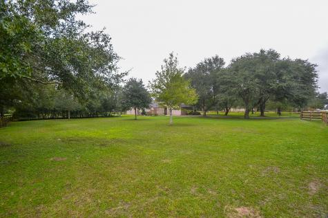10511 Hidden Lake Lane Richmond TX 77406