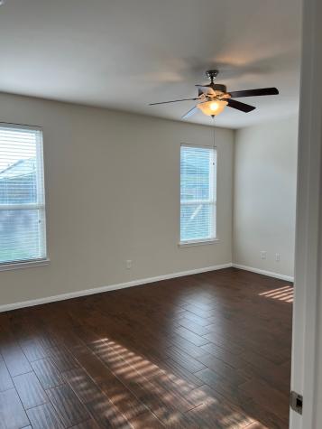 1238 S Maple Drive Katy TX 77493
