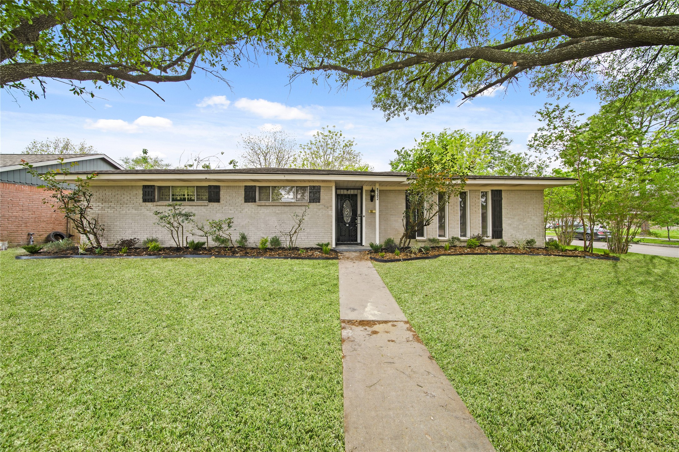 8302 Braeburn Valley Drive Houston TX 77074