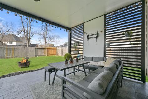 25615 Crisp Spring Lane Spring TX 77373