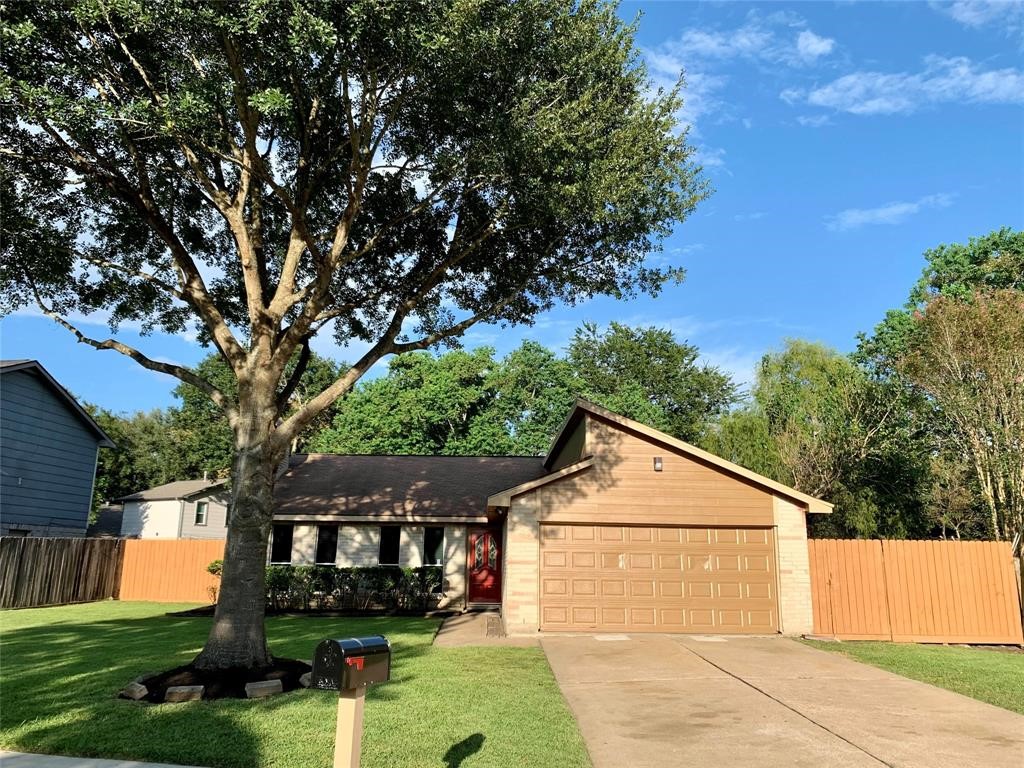 523 Fair Oak Drive Stafford TX 77477