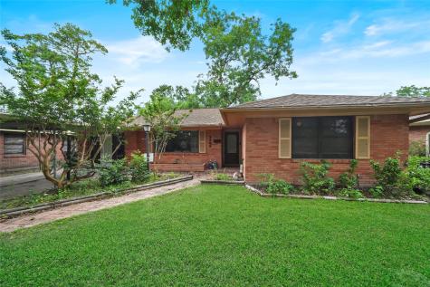 2206 Cheshire Lane Houston TX 77018