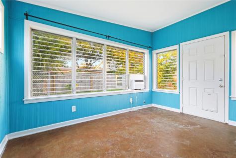 106 Trout Street Galveston TX 77550