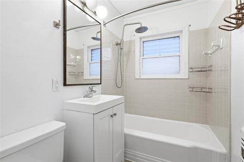 106 Trout Street Galveston TX 77550