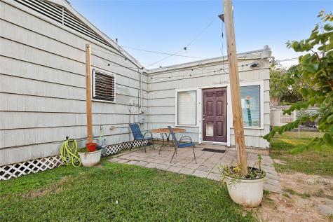 106 Trout Street Galveston TX 77550