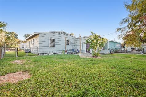 106 Trout Street Galveston TX 77550