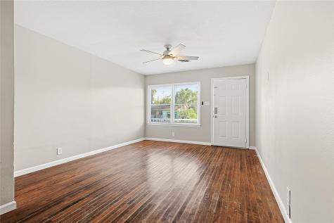 106 Trout Street Galveston TX 77550