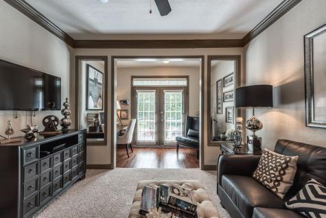 5800 Woodway Drive 0103 Houston TX 77057
