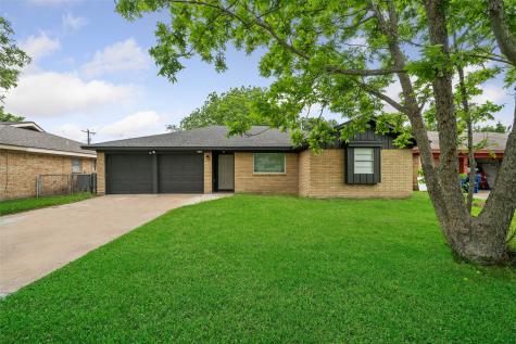 2326 20th Avenue N Texas City TX 77590