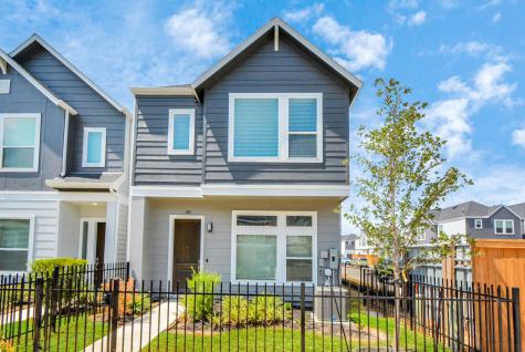735 Strawberry Pines Court Houston TX 77009