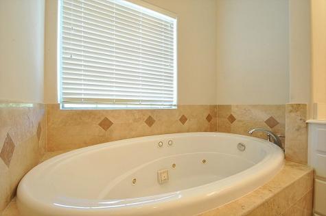 127 Tuam Street Houston TX 77006
