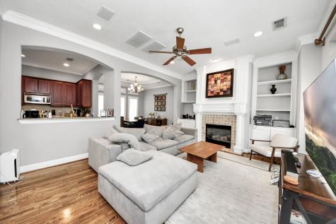 4514 Rose Street Houston TX 77007