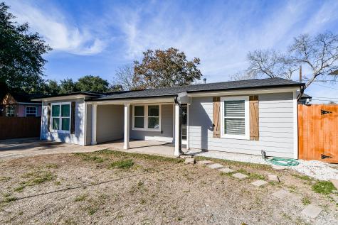 7711 Tipps Street Houston TX 77023