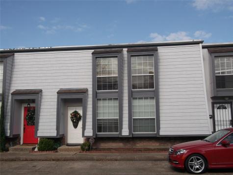 10116 Beekman Place Drive Houston TX 77043