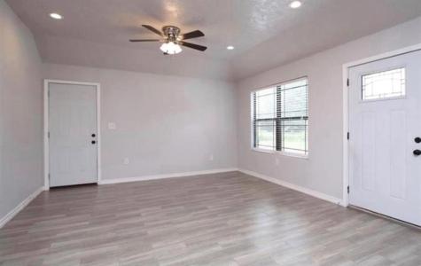 995 Junell Street Houston TX 77088