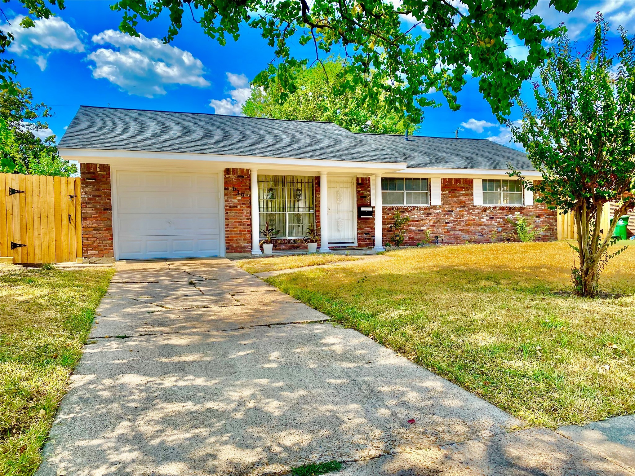 639 Spell Street Houston TX 77022