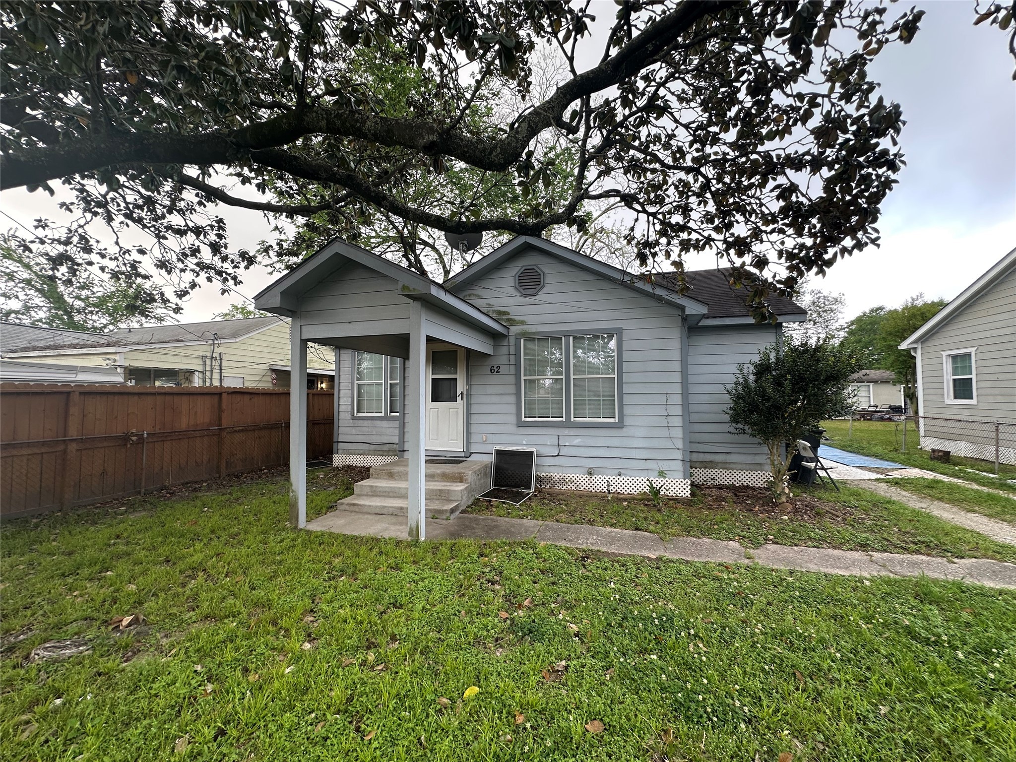 62 Fichter Street Houston TX 77022