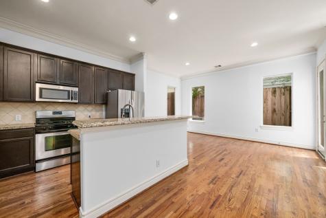 2743 Sherwin Street Houston TX 77007