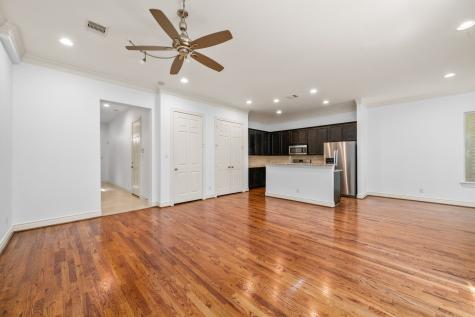 2743 Sherwin Street Houston TX 77007