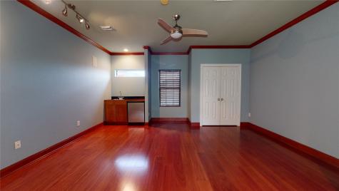 932 Knox Street Houston TX 77007