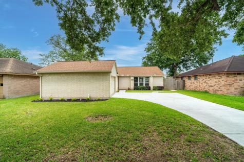 217 Glen Haven Drive League City TX 77573