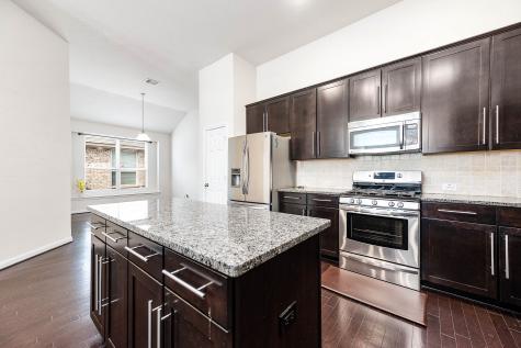 13314 Misting Falls Lane Pearland TX 77584