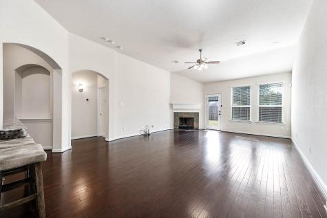 13314 Misting Falls Lane Pearland TX 77584