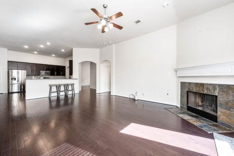 13314 Misting Falls Lane Pearland TX 77584